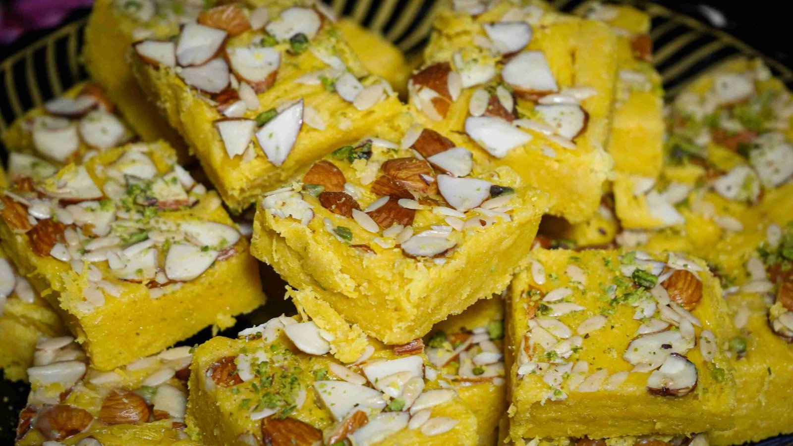 Lachedar Patisa (Amritsari Patisa) - Image 2