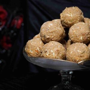 Homemade Aata Laddu